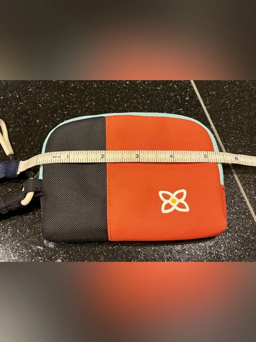 Sherpani Jolie wristlet pouch Top Zip Wrist Strap Reef Color Block